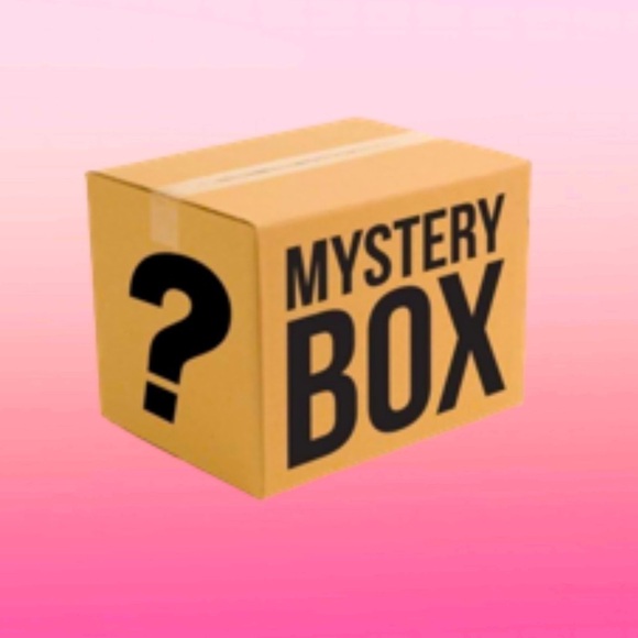30 Piece Stamping Mystery Box For Crafters Crafts Paper Crafts - Picture 1 of 1